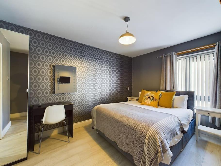 Donegall Sq Apt At City Gate, Belfast City Centre Buitenkant foto
